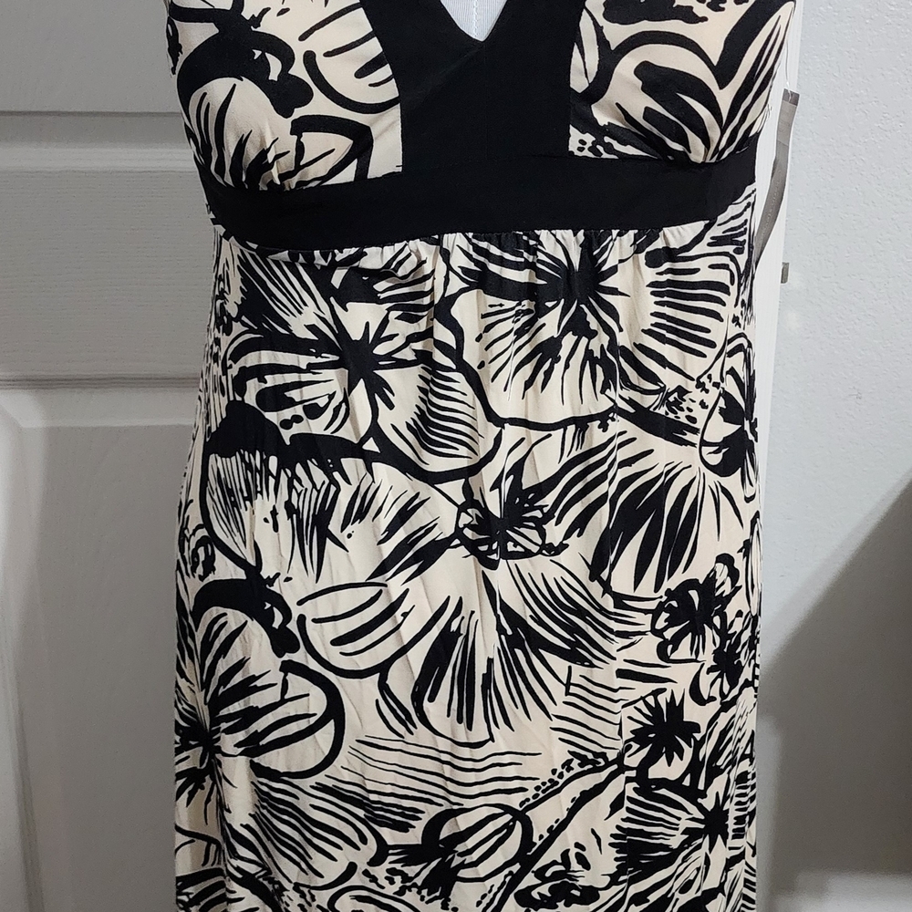 Karin Stevens Black and Cream Floral Maxi Dress